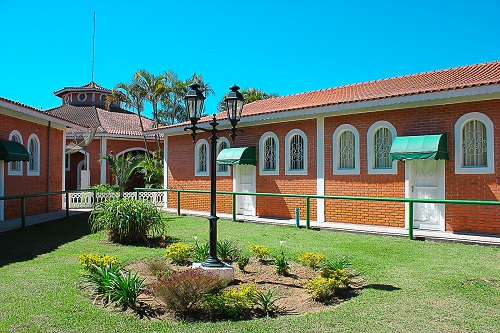 Pousada do Parque Aquático Magic City