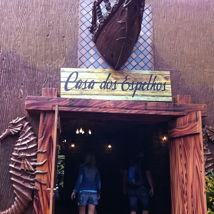 Cada dos Espelhos no Beto Carrero World